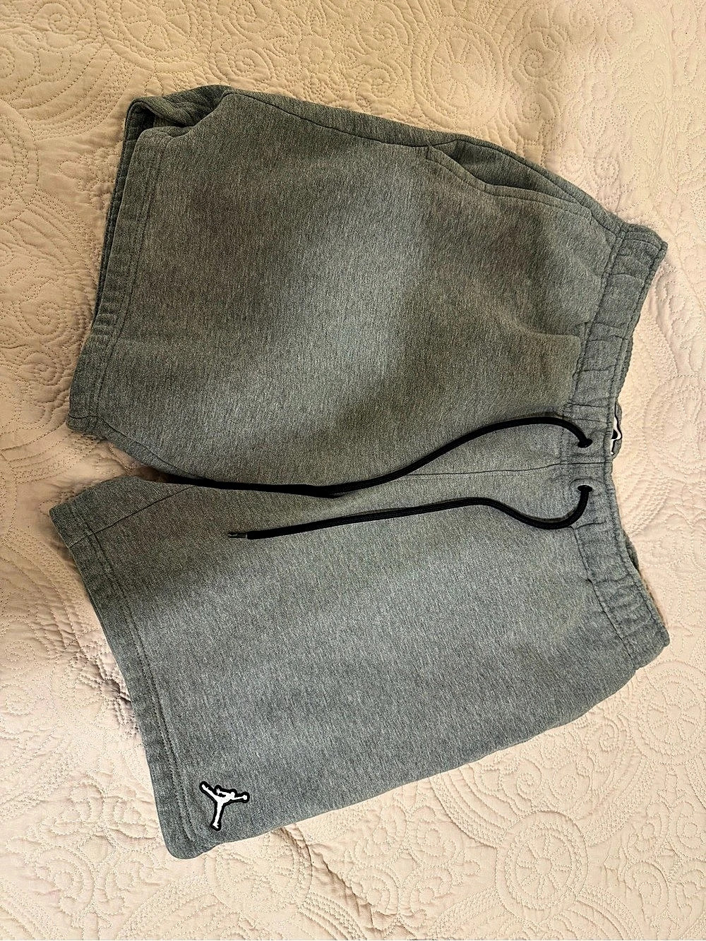 Jordan Essentials Fleece Shorts Gray Medium